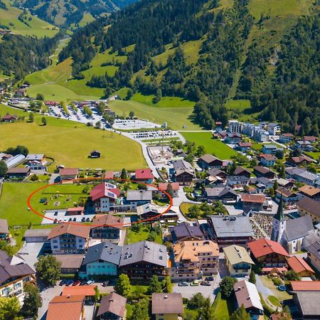 Landhaus & Appartementhaus Haussteiner Dorfgastein Exteriör bild